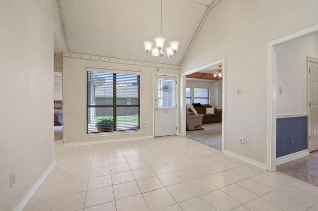 4201 Spurwood Drive, Carrollton, TX 75010