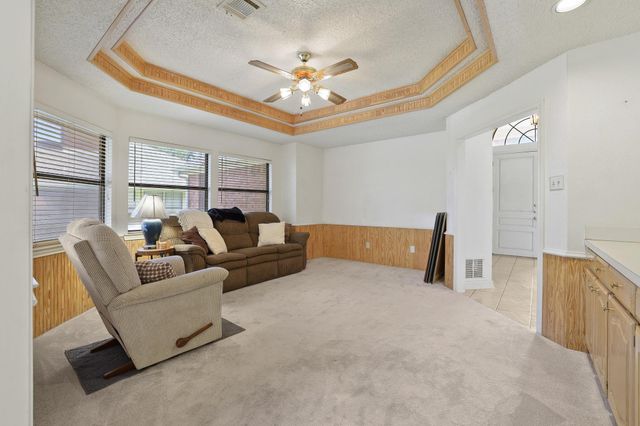 4201 Spurwood Drive, Carrollton, TX 75010