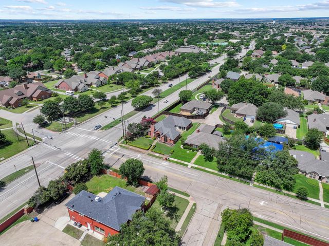 4201 Spurwood Drive, Carrollton, TX 75010