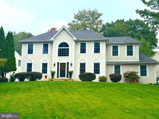 1432 COLONIAL DR, Garnet Valley, PA 19060