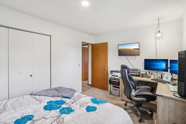 209-211 Buechner Drive, Mount Horeb, WI 53572