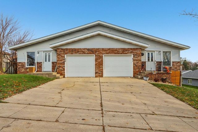 209-211 Buechner Drive, Mount Horeb, WI 53572