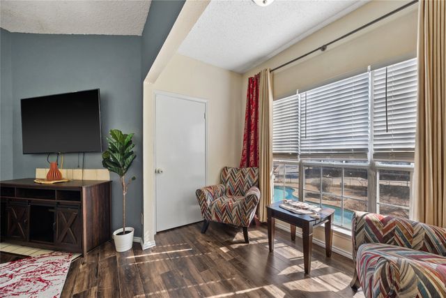 4115 Esters Road 710, Irving, TX 75038