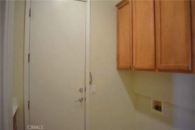 19484 Biltmore Road, Apple Valley, CA 92308