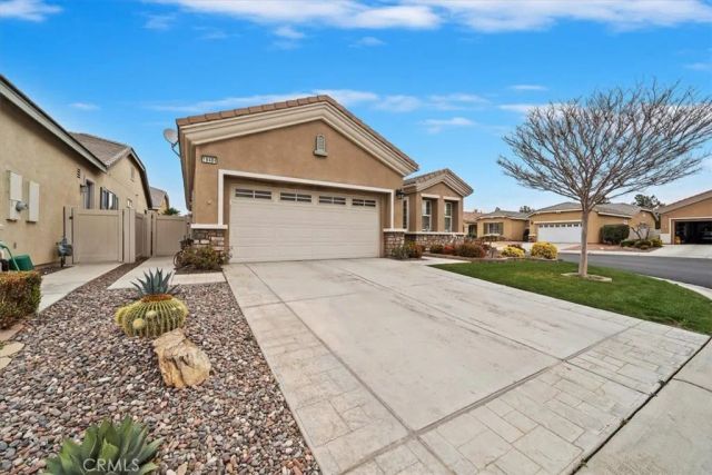 19484 Biltmore Road, Apple Valley, CA 92308