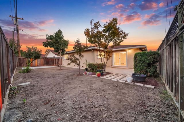 1629 Tierra Buena Drive, San Jose, CA 95121