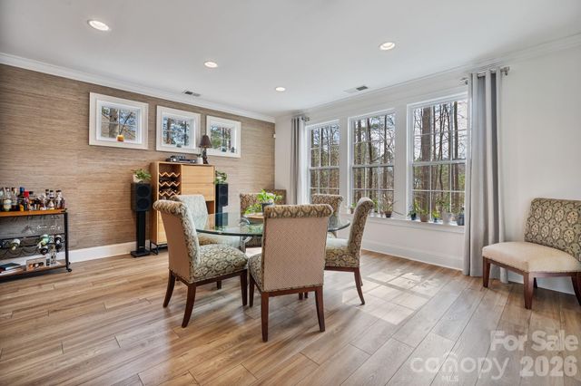 2404 Island Lake Drive, Charlotte, NC 28214