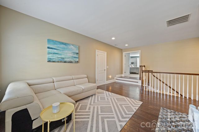 2404 Island Lake Drive, Charlotte, NC 28214