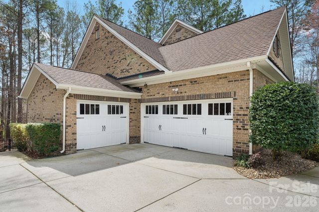 2404 Island Lake Drive, Charlotte, NC 28214