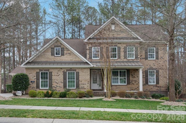 2404 Island Lake Drive, Charlotte, NC 28214