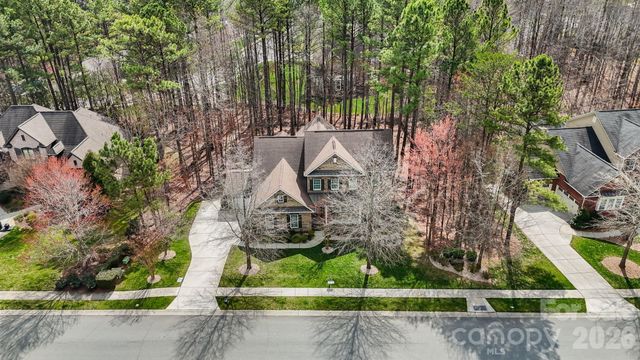 2404 Island Lake Drive, Charlotte, NC 28214