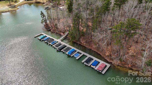 2404 Island Lake Drive, Charlotte, NC 28214