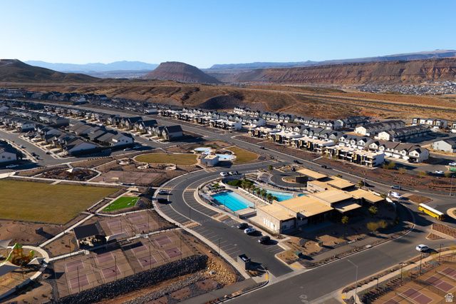 3302 E ELKHORN LN, Washington, UT 84780