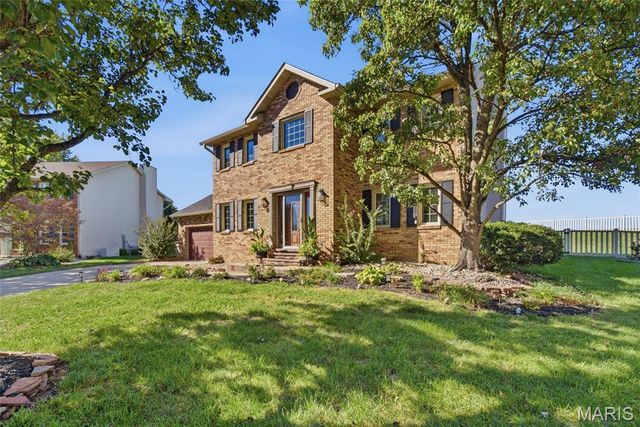 38 Ernst Drive, Glen Carbon, IL 62034