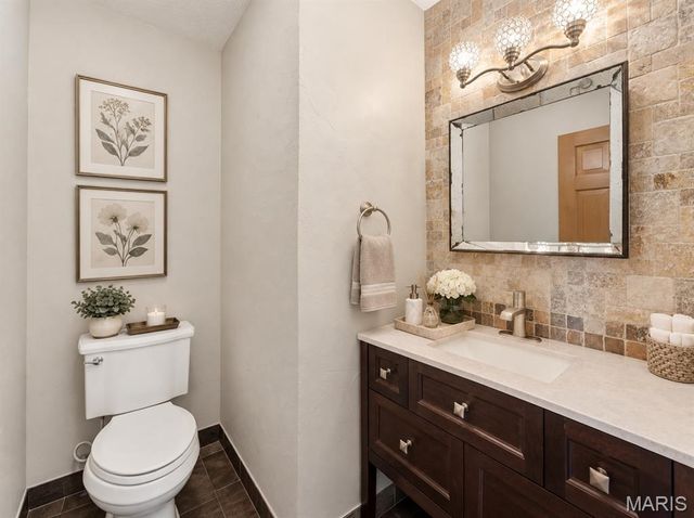38 Ernst Drive, Glen Carbon, IL 62034