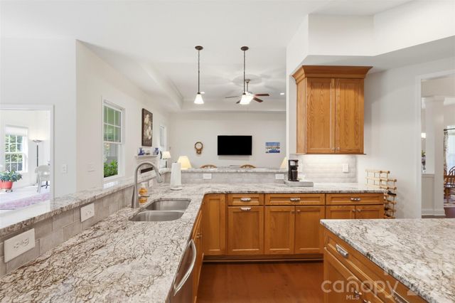 2006 Eagle Point Estate, Lancaster, SC 29720