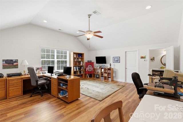 2006 Eagle Point Estate, Lancaster, SC 29720