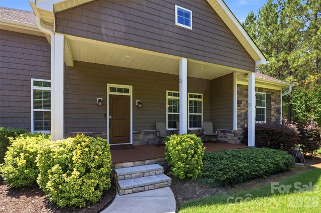 2006 Eagle Point Estate, Lancaster, SC 29720