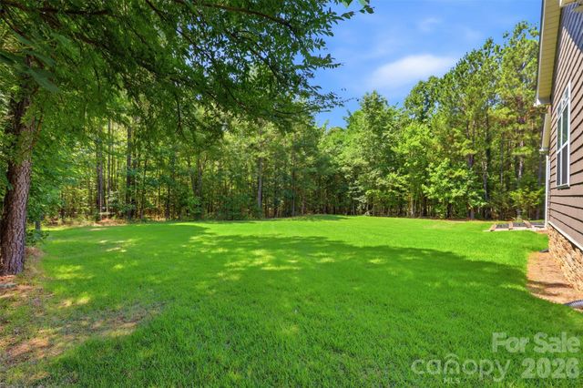 2006 Eagle Point Estate, Lancaster, SC 29720