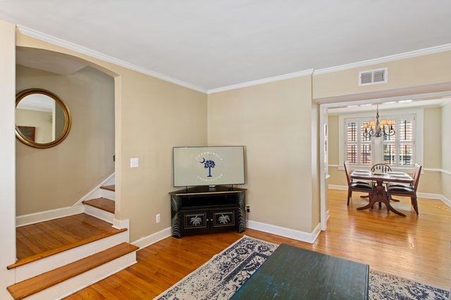 37 Ashley Avenue, Charleston, SC 29401