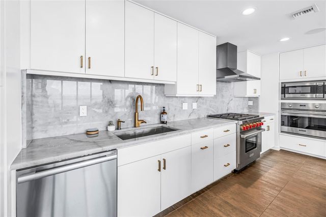 176 4TH AVENUE NE 1101, St Petersburg, FL 33701