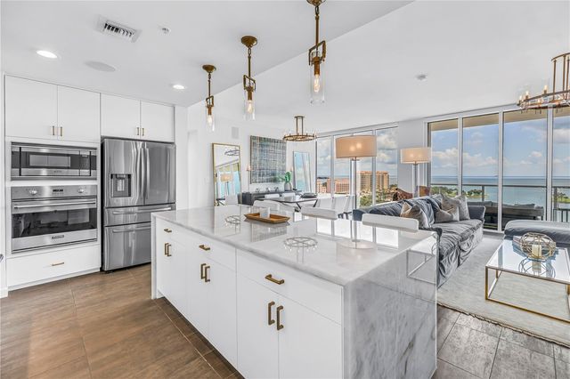 176 4TH AVENUE NE 1101, St Petersburg, FL 33701