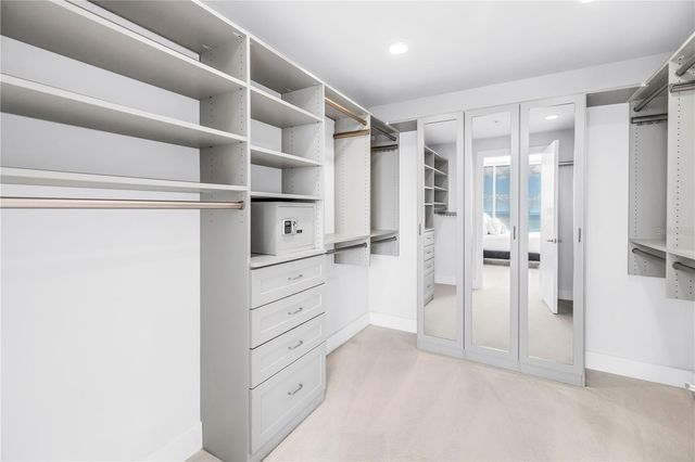 176 4TH AVENUE NE 1101, St Petersburg, FL 33701