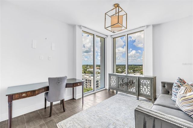 176 4TH AVENUE NE 1101, St Petersburg, FL 33701