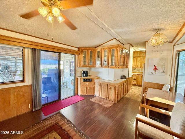 8865 E BASELINE Road 300, Mesa, AZ 85209