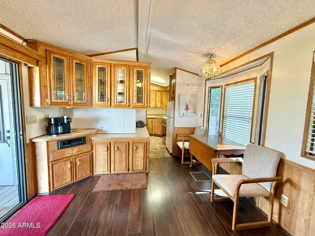 8865 E BASELINE Road 300, Mesa, AZ 85209