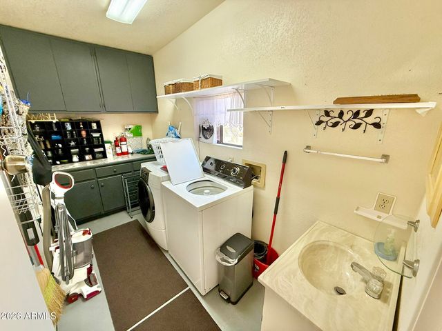 8865 E BASELINE Road 300, Mesa, AZ 85209