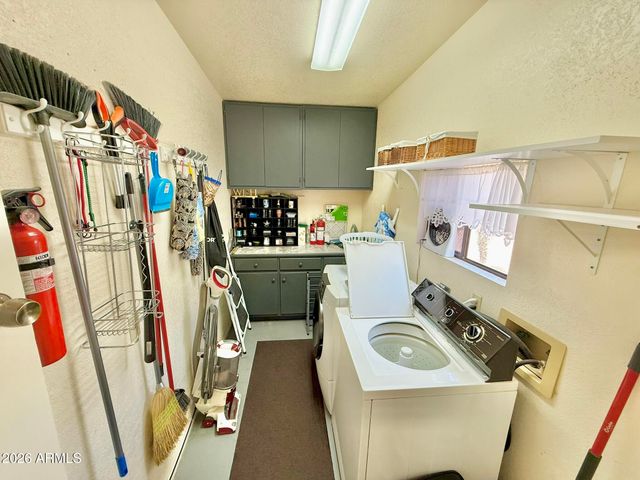 8865 E BASELINE Road 300, Mesa, AZ 85209