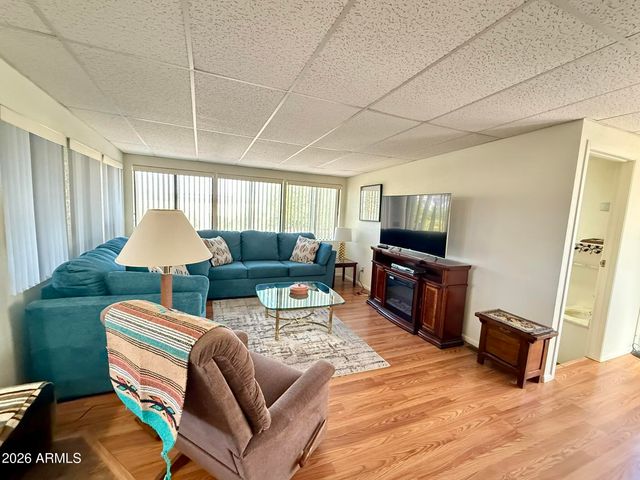 8865 E BASELINE Road 300, Mesa, AZ 85209