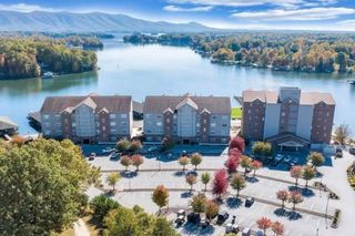 1245 Graves Harbor TRL # 2200, Huddleston, VA 24104