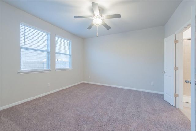 6400 Wolf Pack DR, Pflugerville, TX 78660