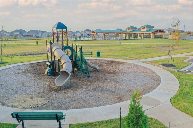 6400 Wolf Pack DR, Pflugerville, TX 78660