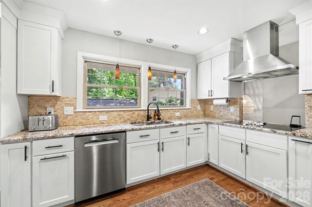 5451 Addison Drive, Charlotte, NC 28211