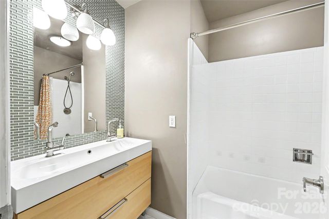 5451 Addison Drive, Charlotte, NC 28211