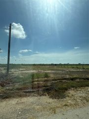 1380 Mabry Street, Gilchrist, TX 77617