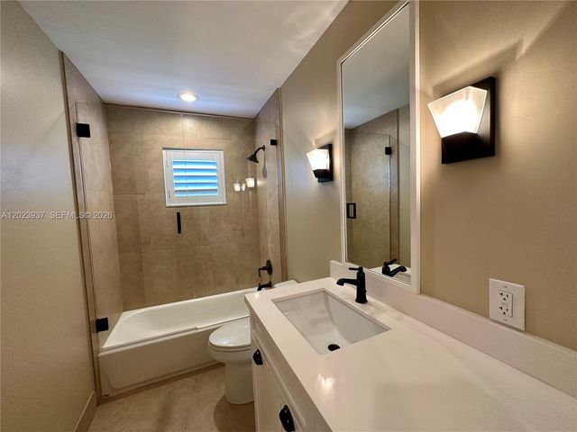 953 Tanglewood Cir 953, Weston, FL 33327