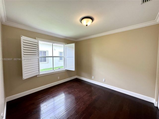 953 Tanglewood Cir 953, Weston, FL 33327