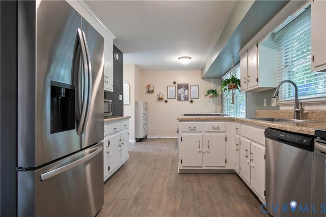 14712 Mill Spring Dr, Midlothian, VA 23112