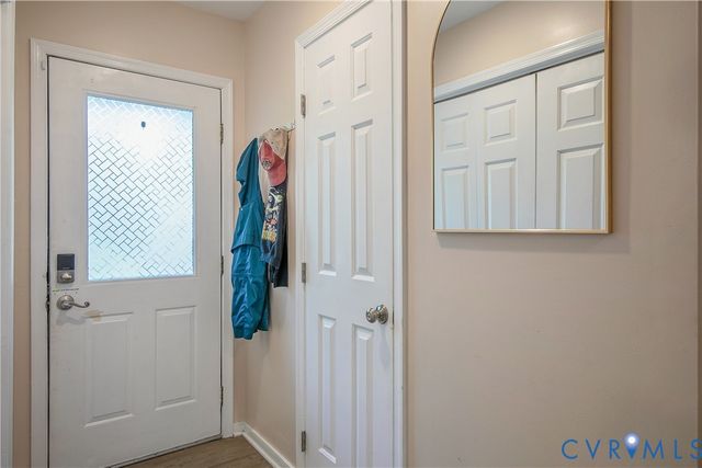 14712 Mill Spring Dr, Midlothian, VA 23112