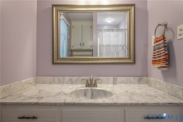 14712 Mill Spring Dr, Midlothian, VA 23112