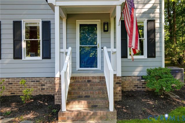 14712 Mill Spring Dr, Midlothian, VA 23112