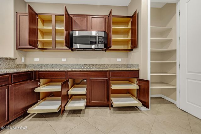 11751 W Scudamore Drive, Marana, AZ 85653