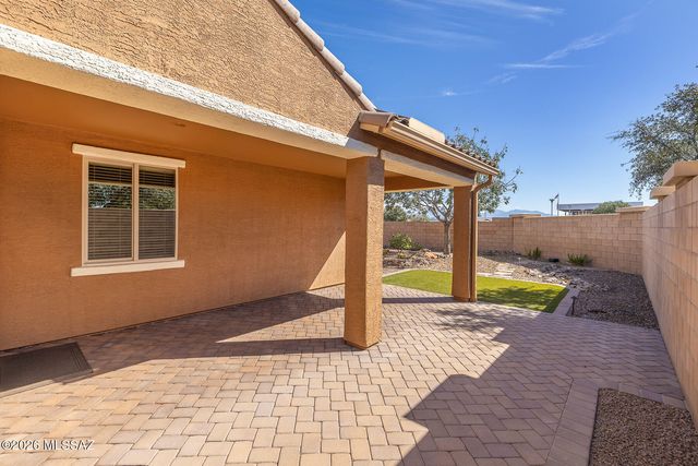 11751 W Scudamore Drive, Marana, AZ 85653