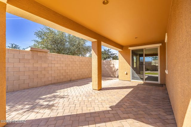 11751 W Scudamore Drive, Marana, AZ 85653