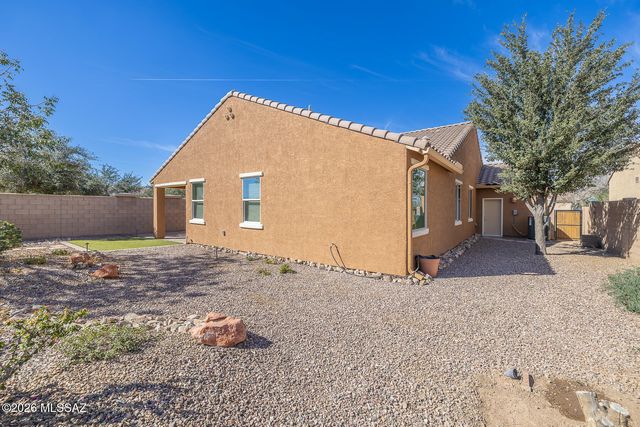11751 W Scudamore Drive, Marana, AZ 85653