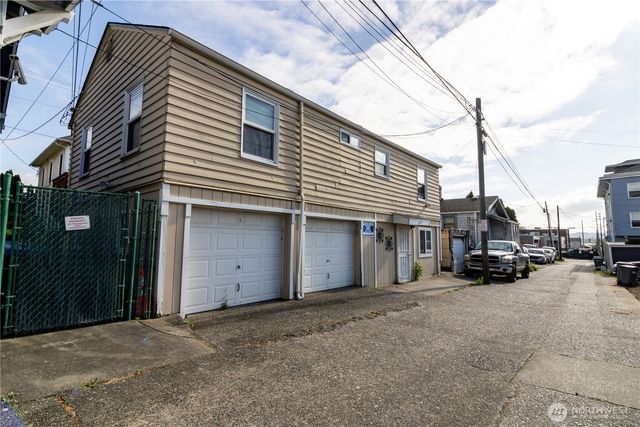 1215 Burwell Street, Bremerton, WA 98337